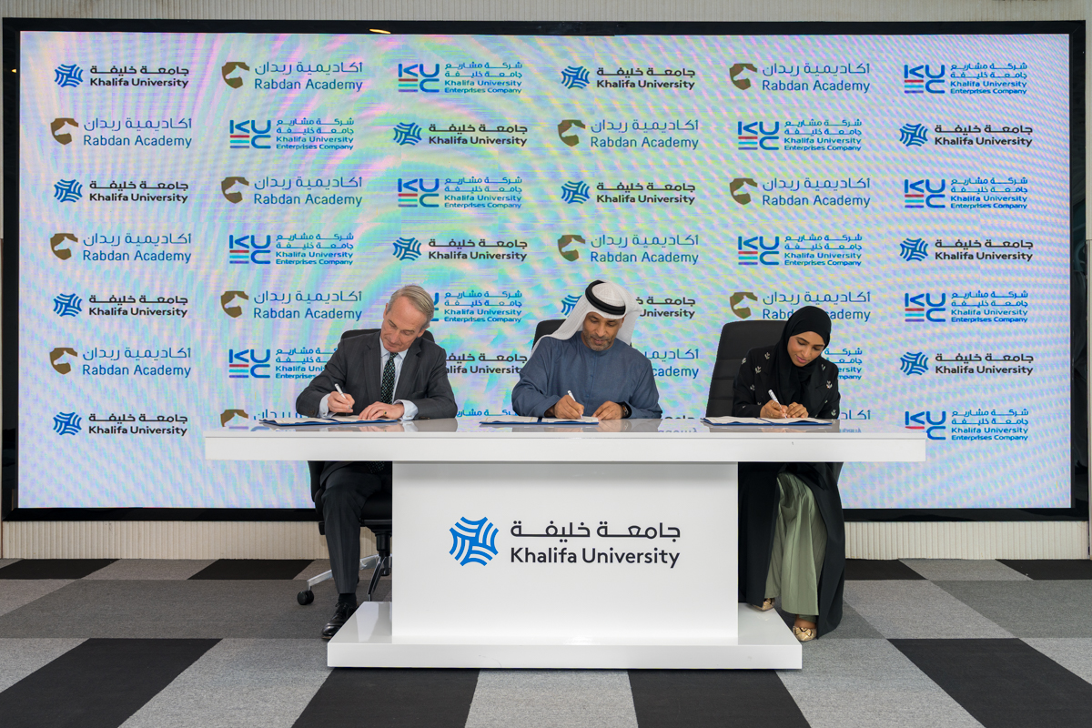 Khalifa University’s KUEC Signs MoU with Rabdan Academy to Collaborate on Education, Research, and Training in SSDEC Sectors  